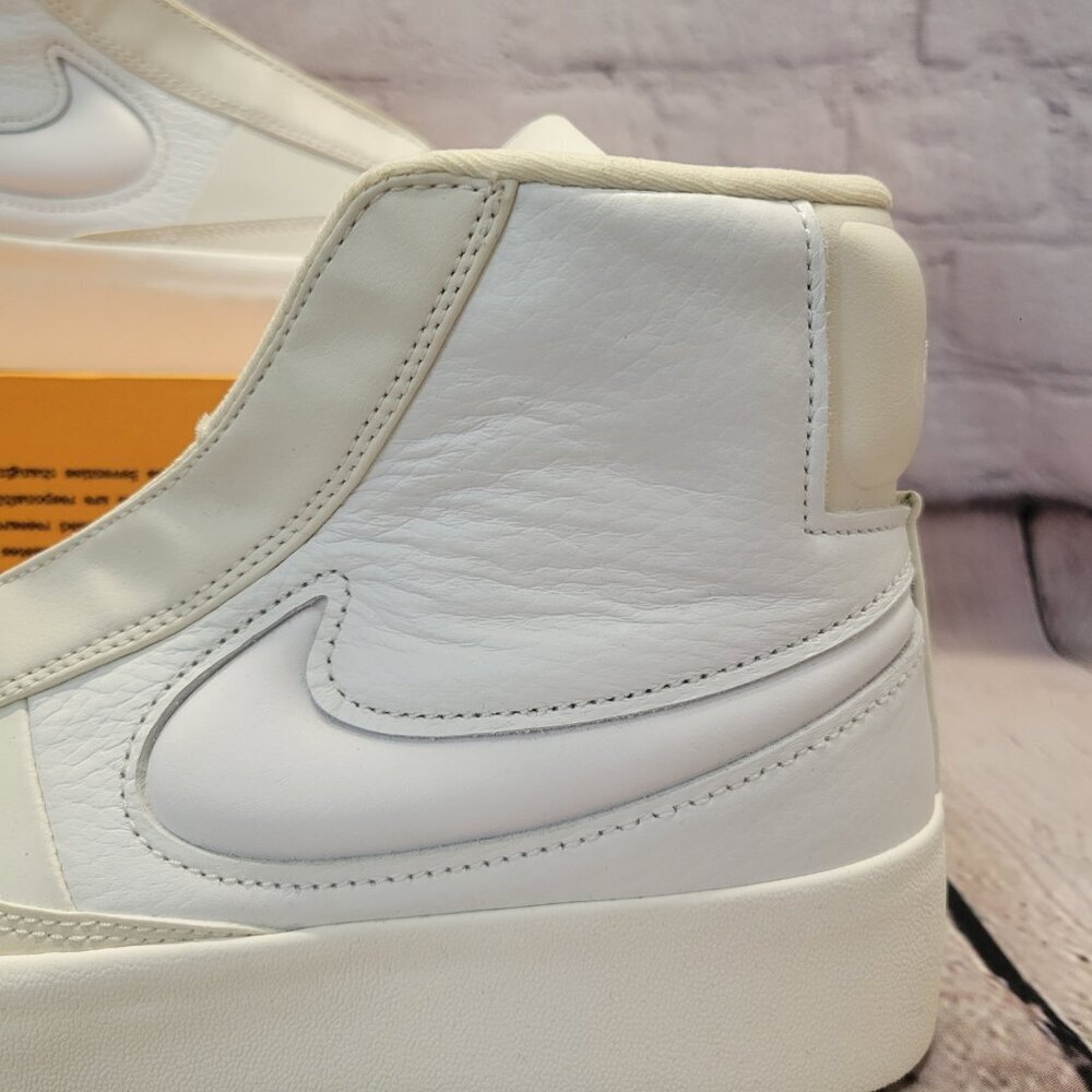 Nike Women's Blazer Mid Victory Casual Sneakers - Picture 3 of 10